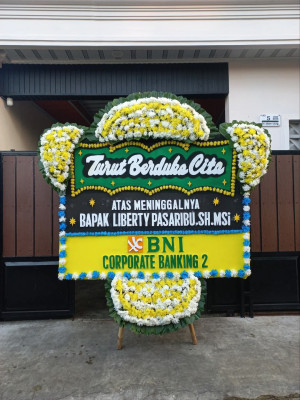 Papan Bunga Duka di Moga